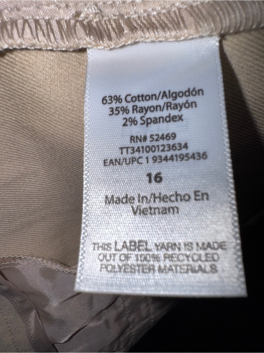 Time and Tru Beige Khaki Straight Leg Flat-Front Pants size 16 NWT - Picture 12 of 12
